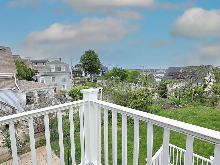 4 Blake Ct — Photo 26