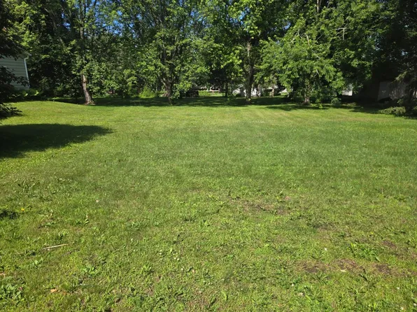 Horsmann Ave, Dresser, WI 54009