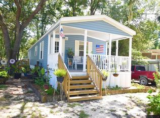 1120 Vaughn Ln NE, Steinhatchee, FL 32359