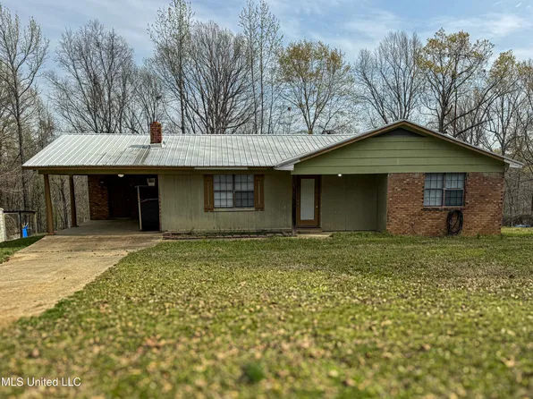 1172 Little Creek Dr, Oakland, MS 38948