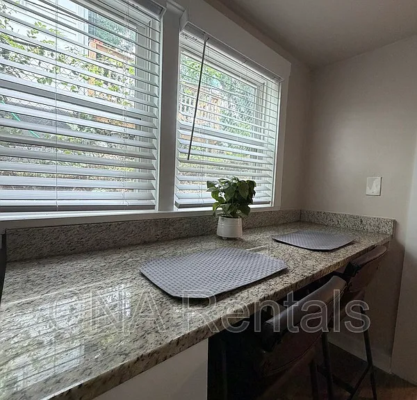 539 Paines Ave NW #1 — Photo 8