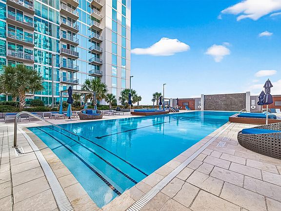 4th image of 5925 Almeda Rd Unit 10814