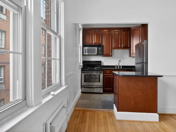 3026 Wisconsin Ave NW APT 207, Washington, DC 20016