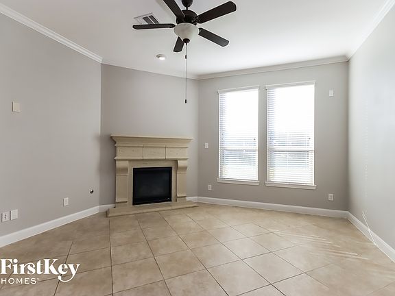 3rd image of 24107 Newberry Bend Dr