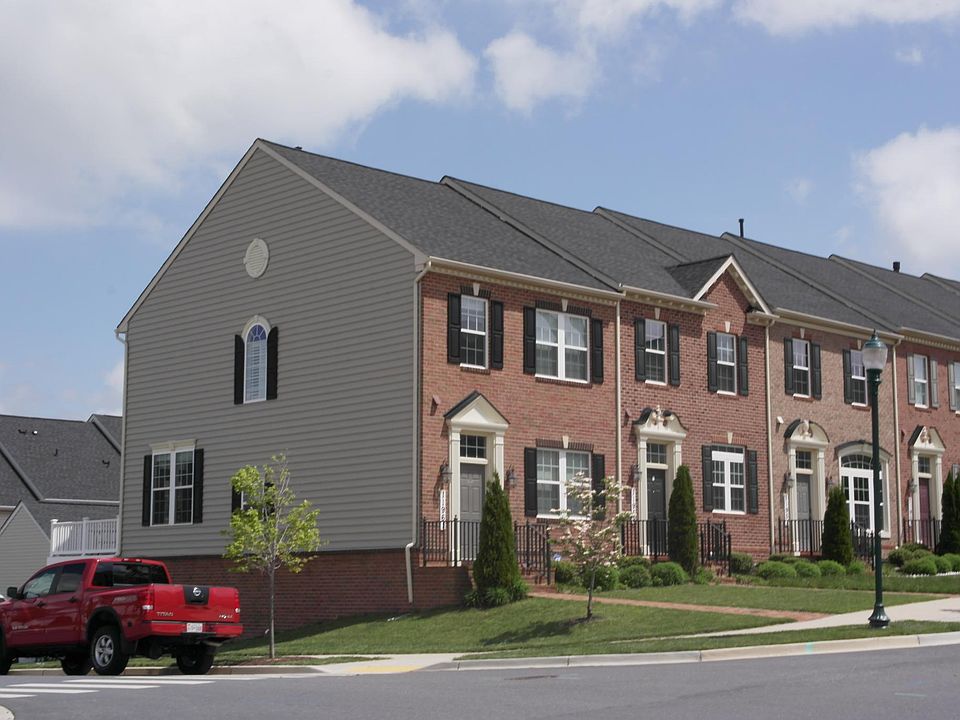 2-Car Garage End Unit Townhome