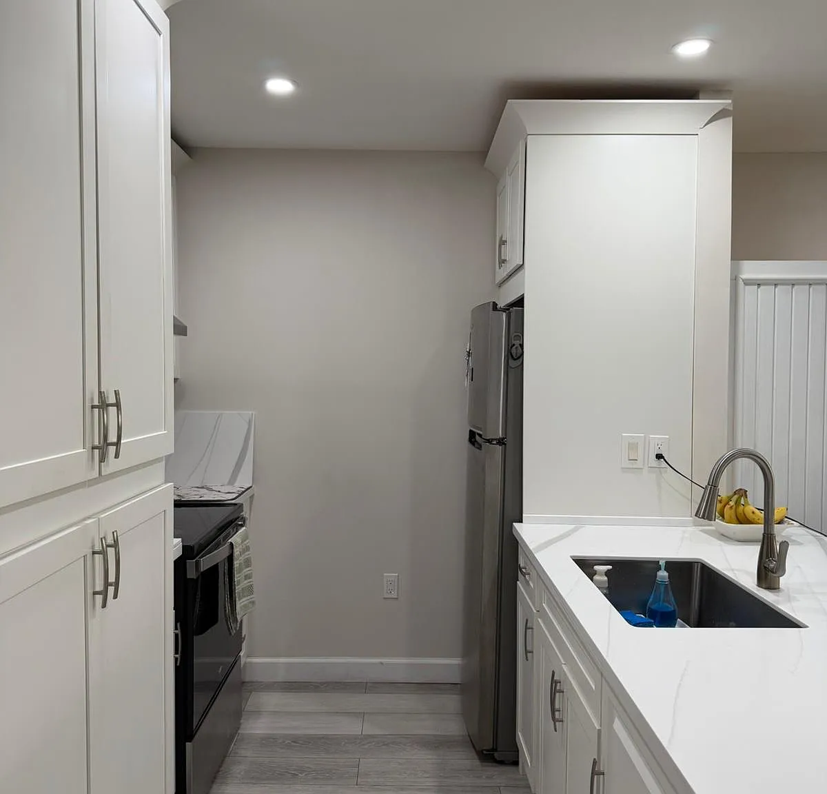 2 bed, 850 sqft, $2,350 — Photo 2
