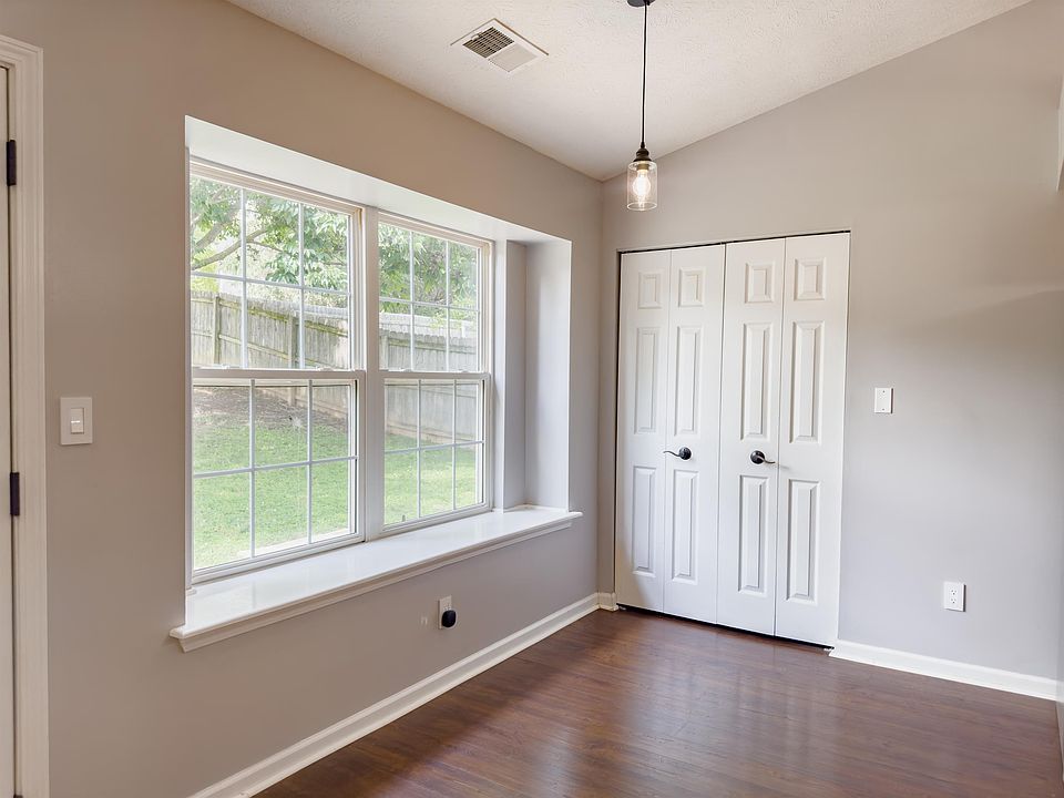 305 Masterson Station Dr, Lexington, KY 40511 Zillow