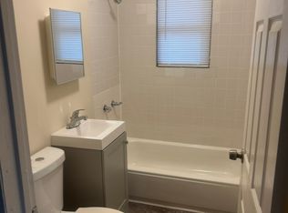 115 Brook St #2B, Staten Island, NY 10301