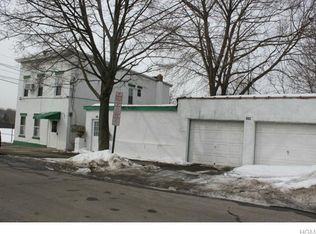 162 William St, Newburgh, NY 12550