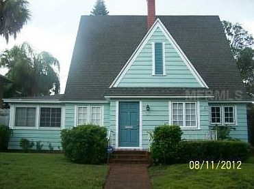 1st image of 121 13th Ave N