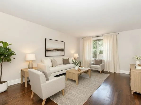 67-66 108th St #D22, Queens, NY 11375