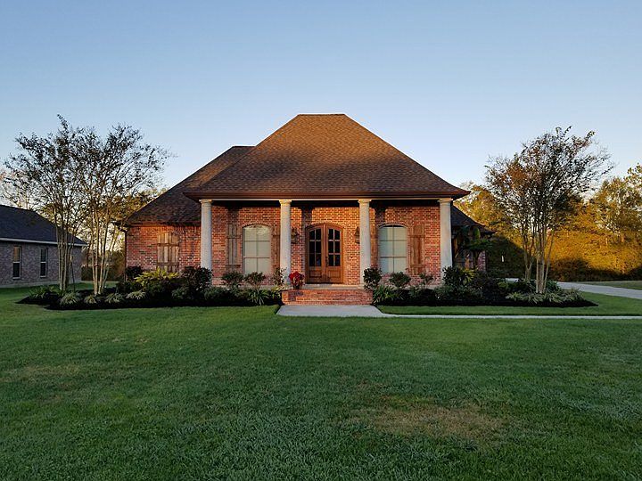 1st image of 2691 E Robinwood Dr