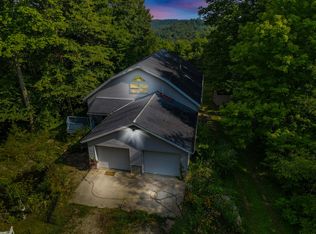 10980 Twist Tail Rd, Millfield, OH 45761
