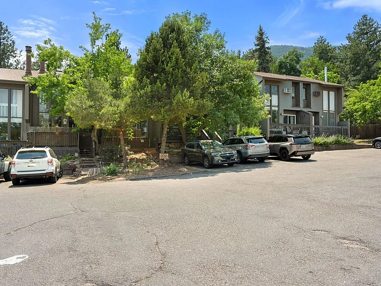 350 Arapahoe Ave #16 — Photo 28
