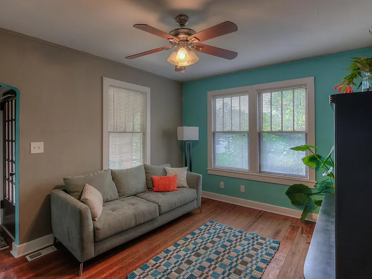 511 N Barcelona St #1 — Photo 7