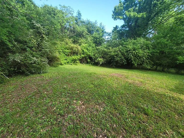 735 Floyd St — Photo 24