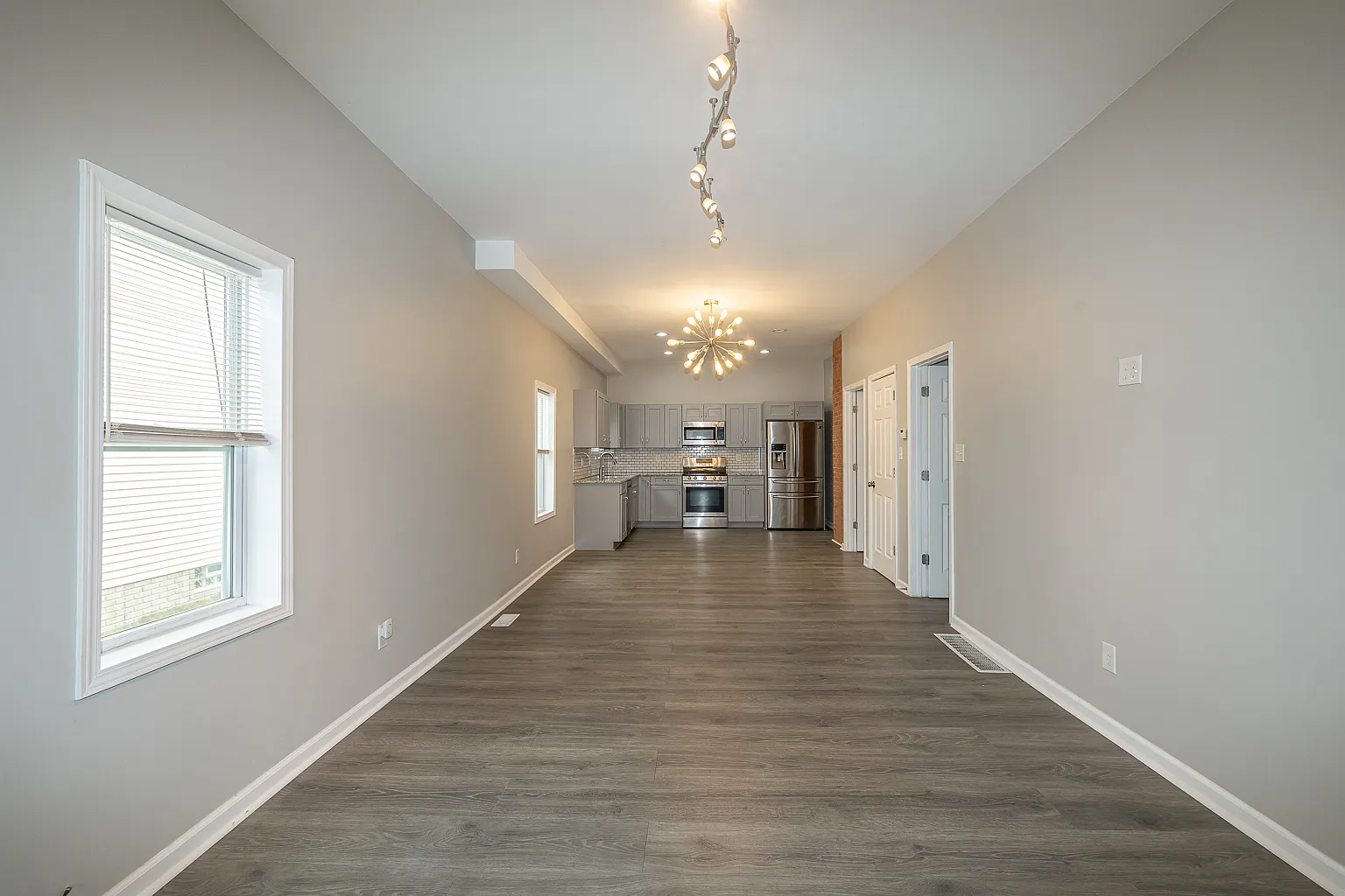 Fully Updated Cleveland Duplex — Photo 1