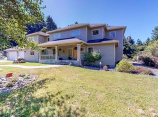 65 Osprey Ln, Eureka, CA 95503
