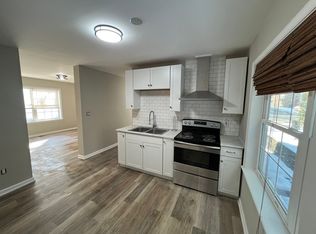 12 Cook Ave APT 1, Madison, NJ 07940