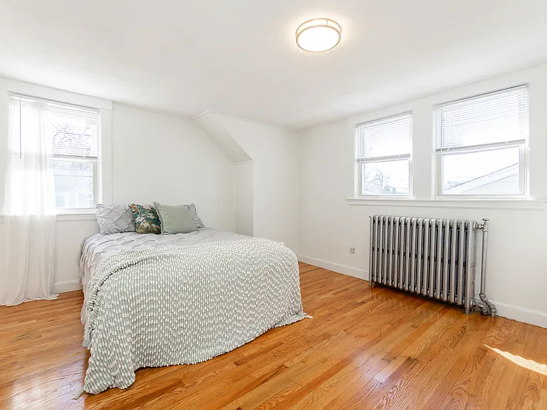 310 Forest St #2 — Photo 5