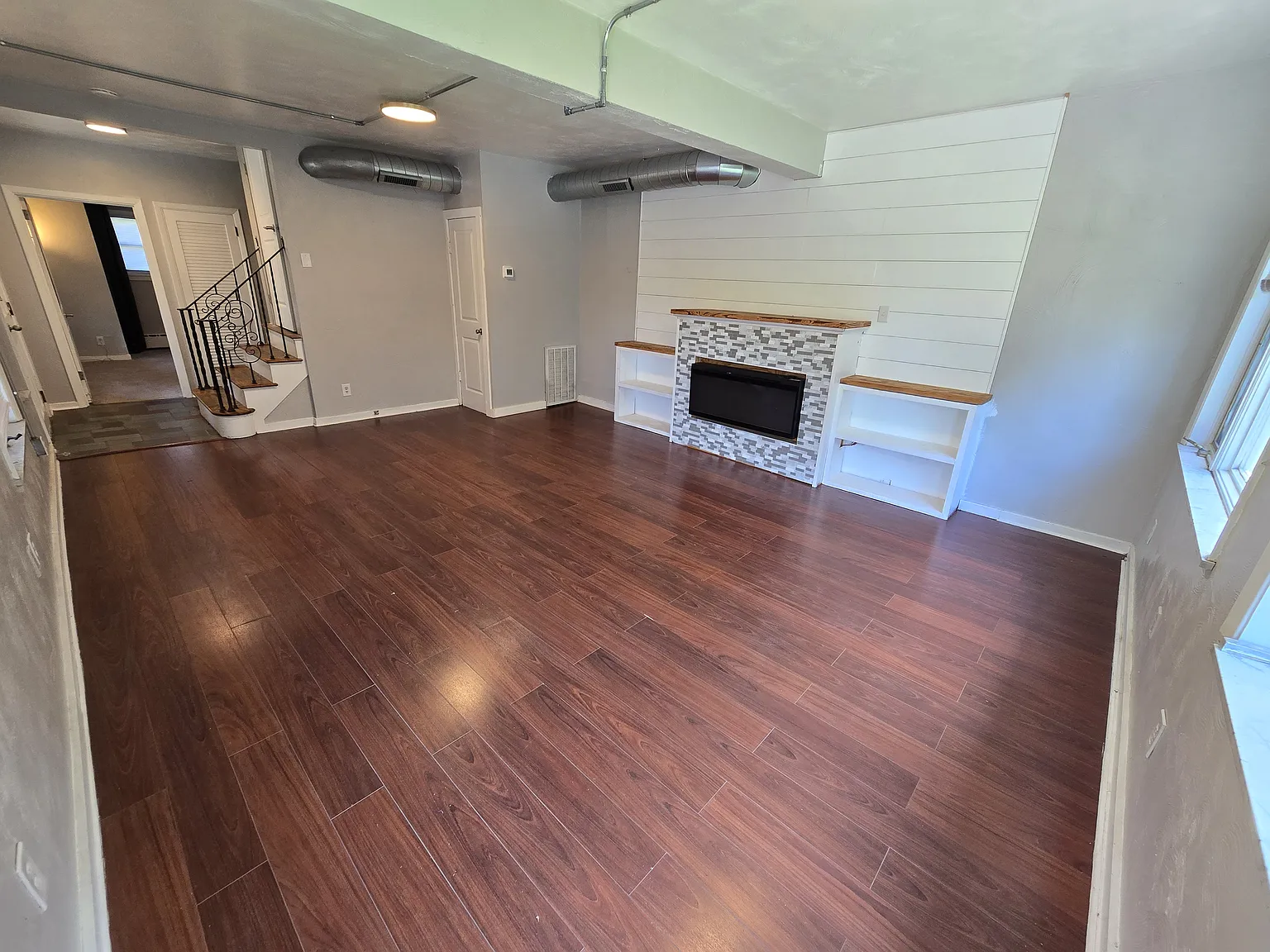 410 Marlow St — Photo 3