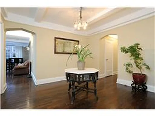 Sold by Douglas Elliman | media 35