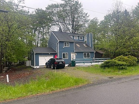 2nd image of 6030 Boardwalk Dr