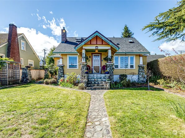 110 E 13th Street, Port Angeles, WA 98362