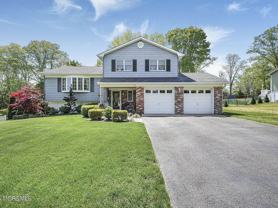 1st image of 13 Southport Drive