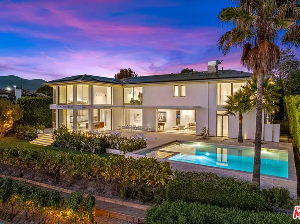 623 Alma Real Dr, Pacific Palisades, CA 90272