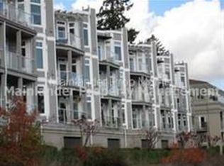 121 3rd St, Lake Oswego, OR 97034