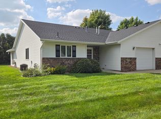 2700 10th St SW, Willmar, MN 56201