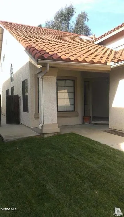 A Rare find in Calabasas — Photo 1