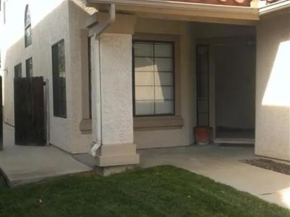 4117 Lost Springs Dr, Calabasas, CA 91301