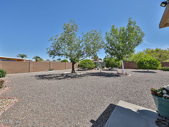 5th image of 11025 W PINE HOLLOW Drive