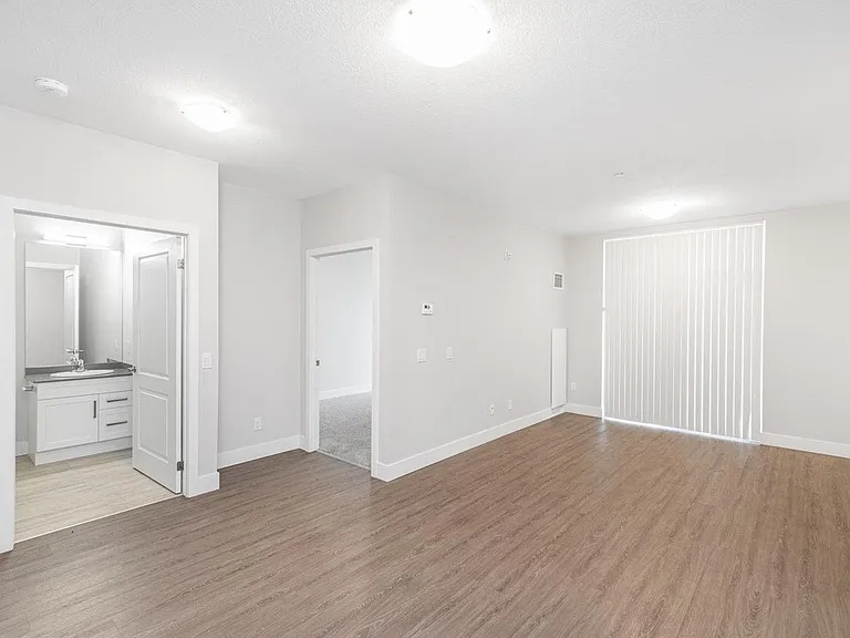 1180 Nellis St — Photo 11