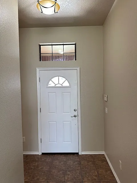 4 bed, 1665 sqft, $1,655 — Photo 3