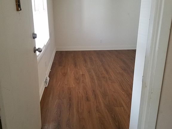 5th image of 50 School St #9