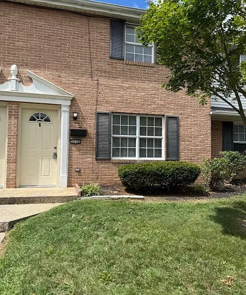 313C W Shady Ln — Photo 1