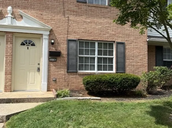 313C W Shady Ln, Enola, PA 17025
