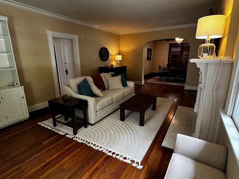 241 Cherokee Rd — Photo 4