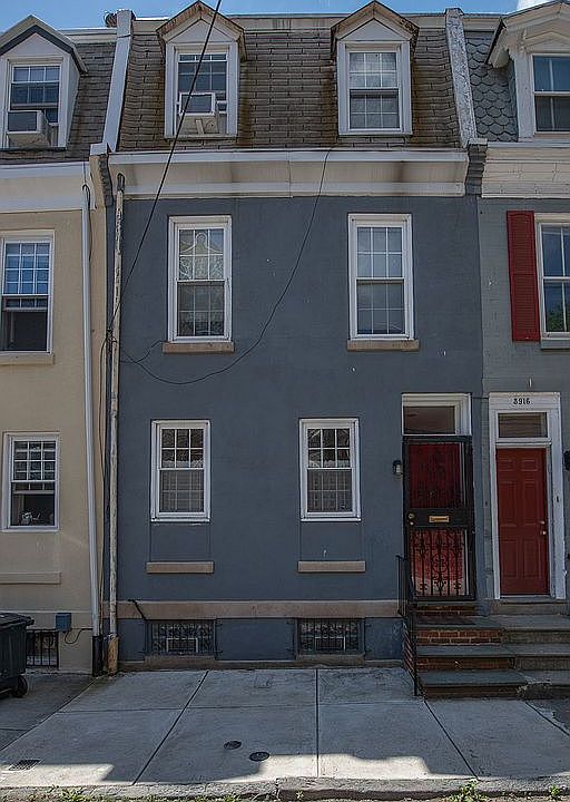 2nd image of 3914 Delancey St
