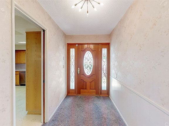 3rd image of 11868 Arliss Dr