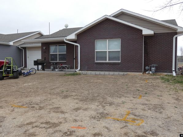 301 N Platte River Dr, Guernsey, WY 82214