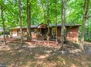 111 Cloverhill Ct, Locust Grove, VA 22508