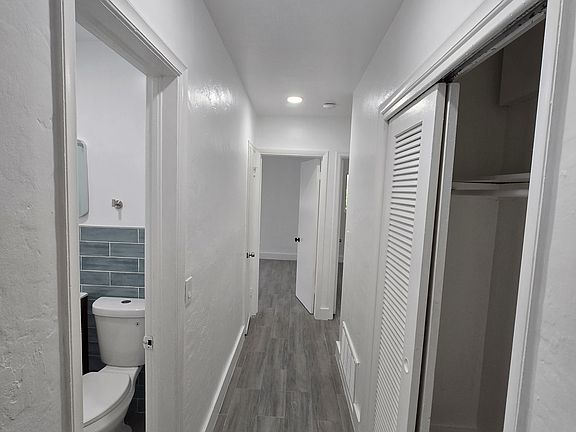 3rd image of 1141 NW 44th Ave