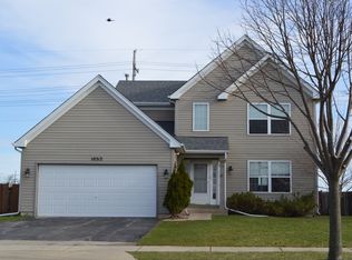 10312 Somerset Ln, Huntley, IL 60142