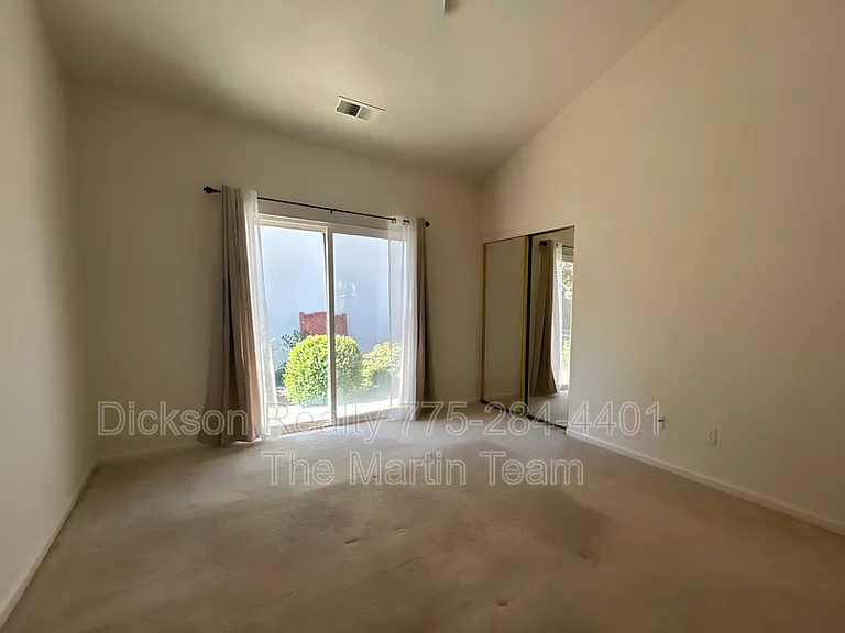 5776 Golden Eagle Dr — Photo 8