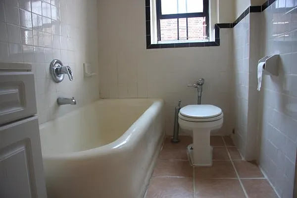 Rented by Lang Realty LLC | media 30