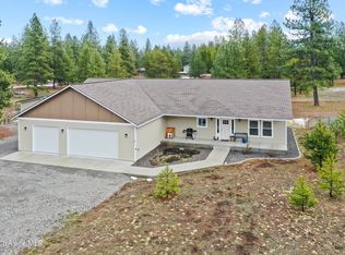 35554 N Williams Ln, Athol, ID 83801